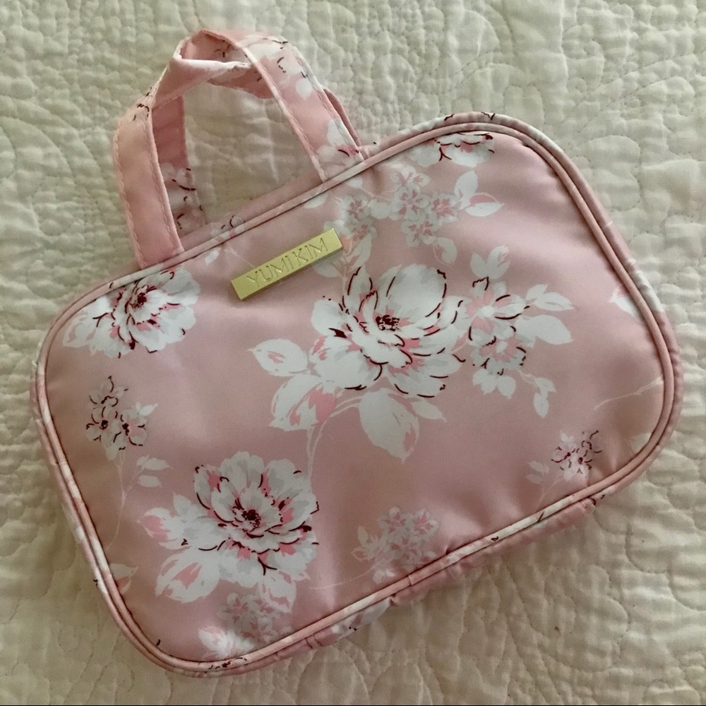 Yumi Kim Train Case